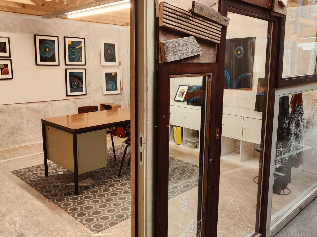 Bureau - La Pile - photo 15