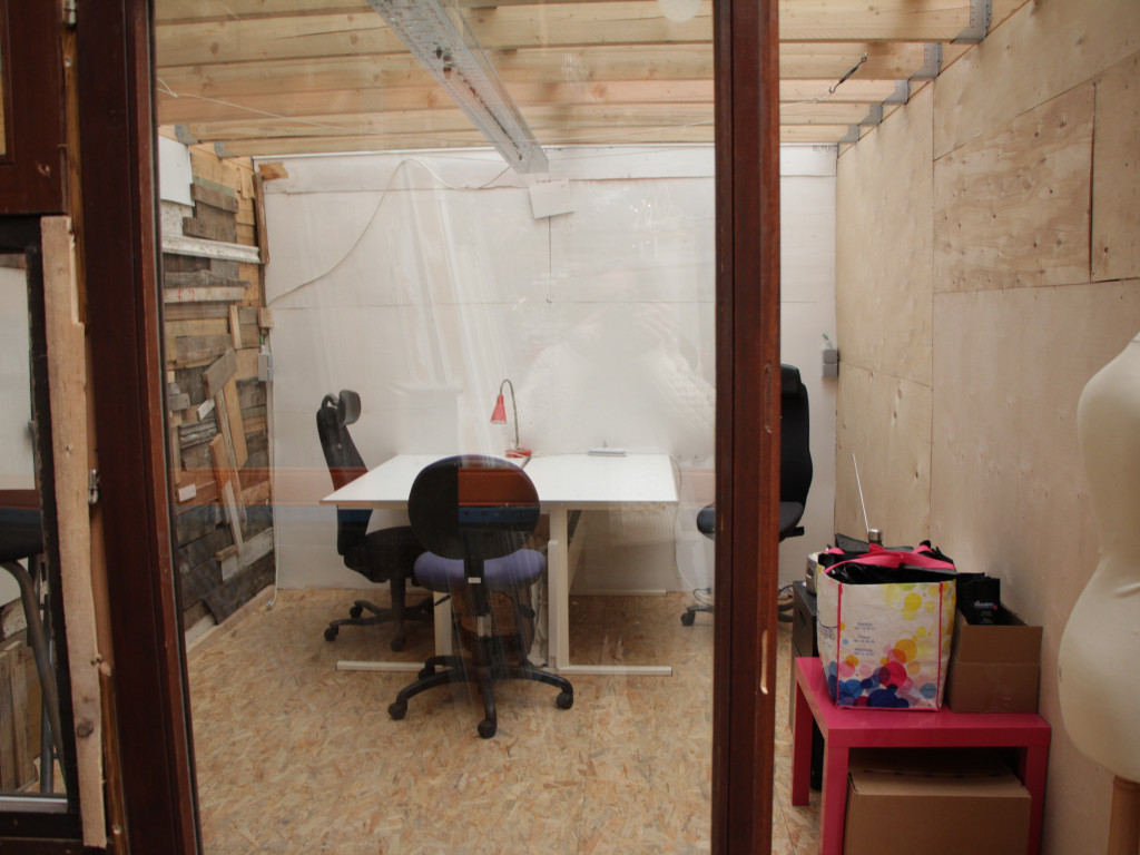 Bureau - La Pile - photo 16