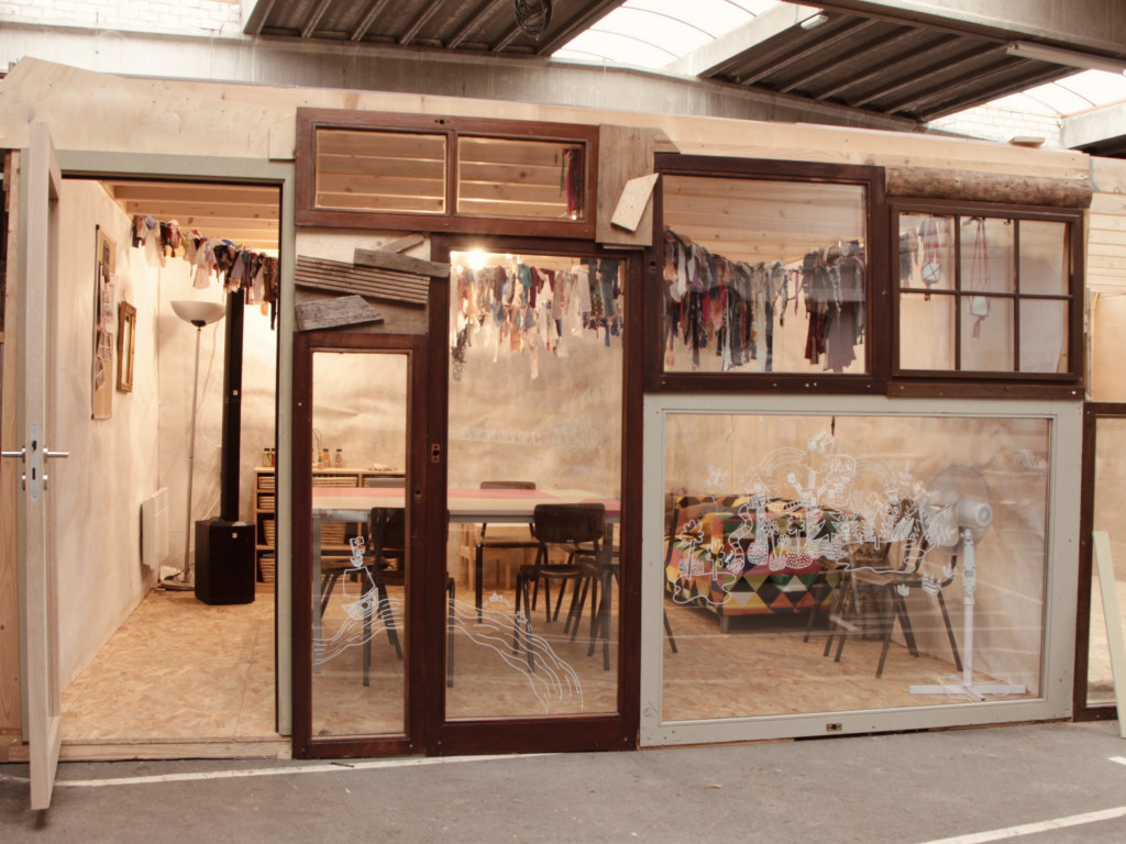 Bureau - La Pile - photo 17